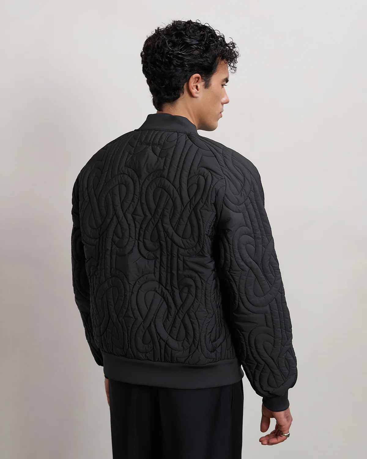 Bomber Quilted Black - Image 6