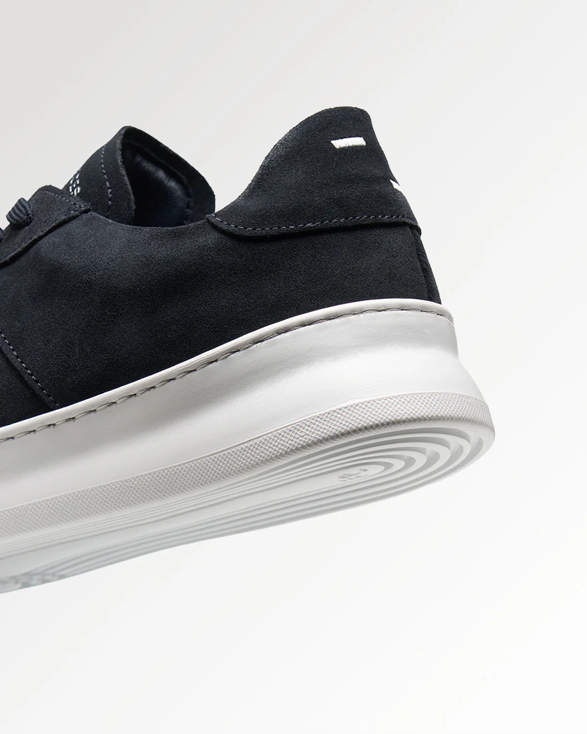 Court Suede Navy - Image 4