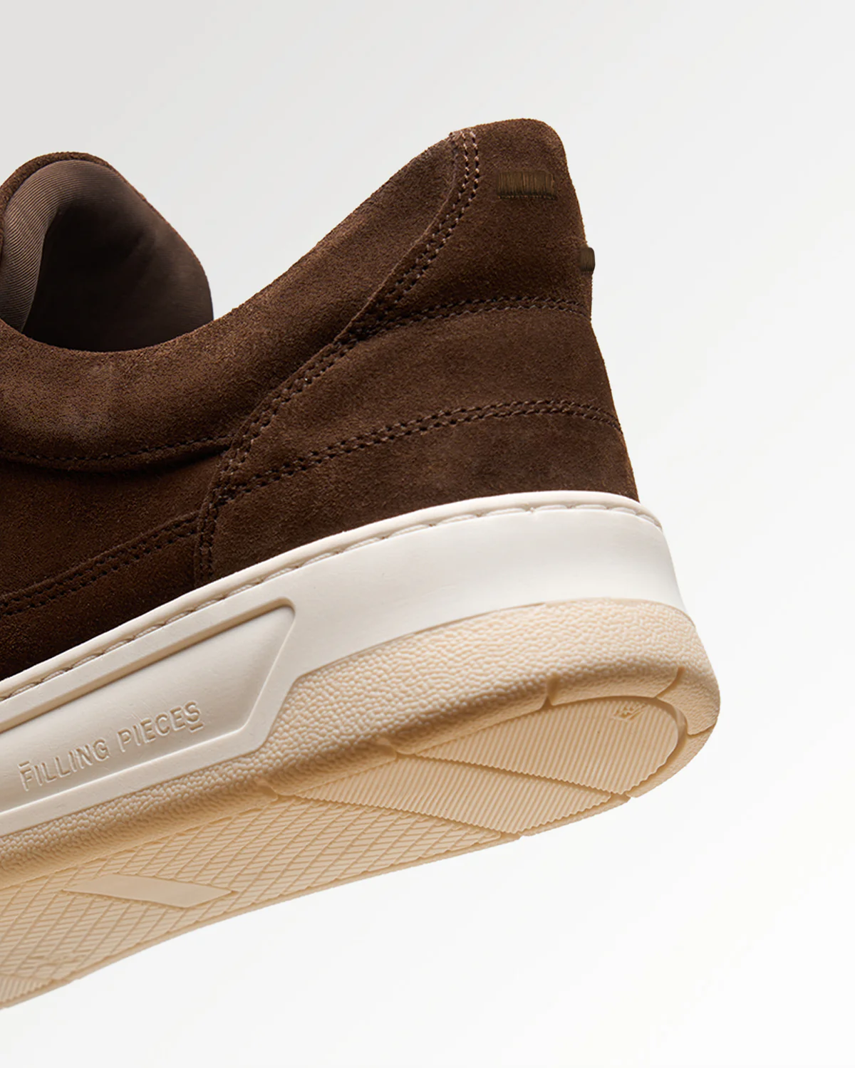 Low Vise Suede Chocolate - Image 4