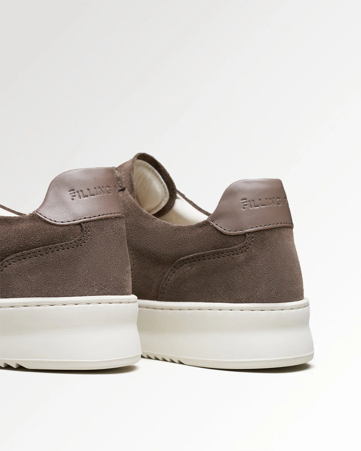 Mondo Suede Taupe - Image 6