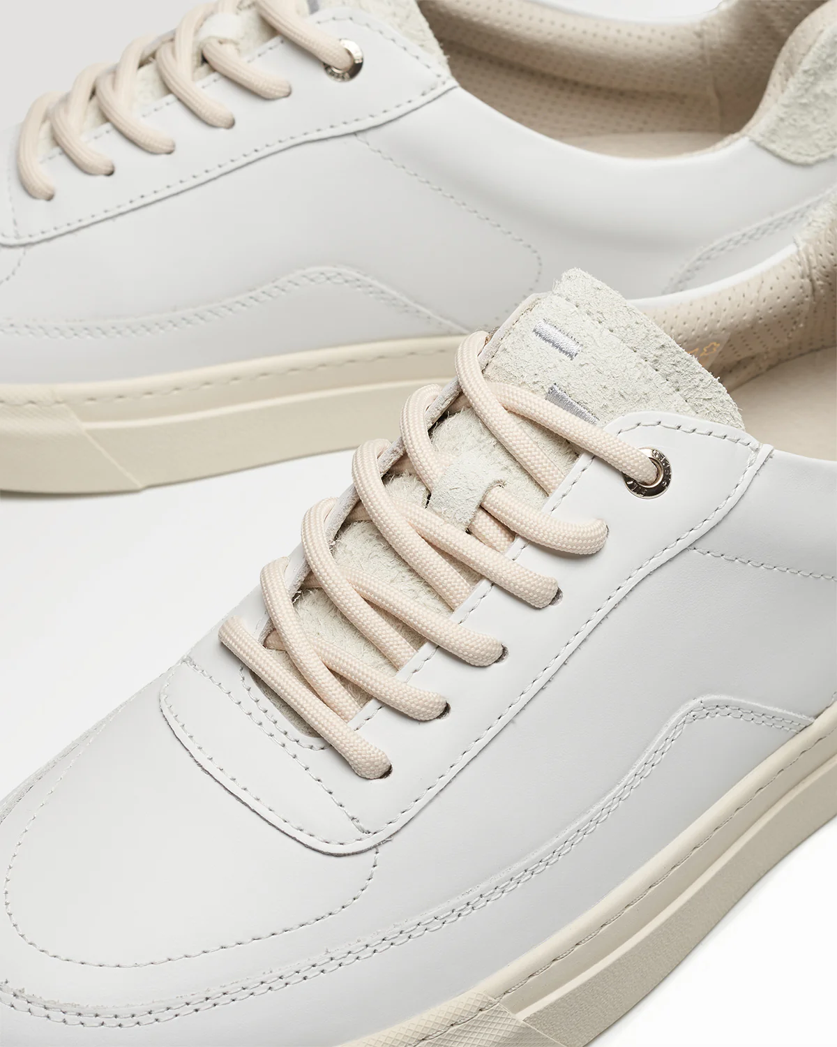 Mondo Viera White - Image 3